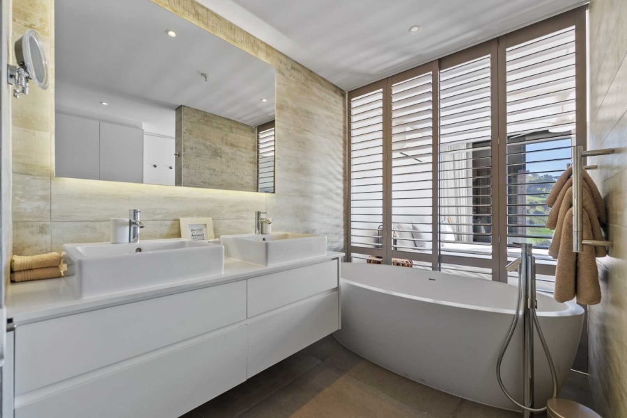 2 Bedroom Property for Sale in De Waterkant Western Cape